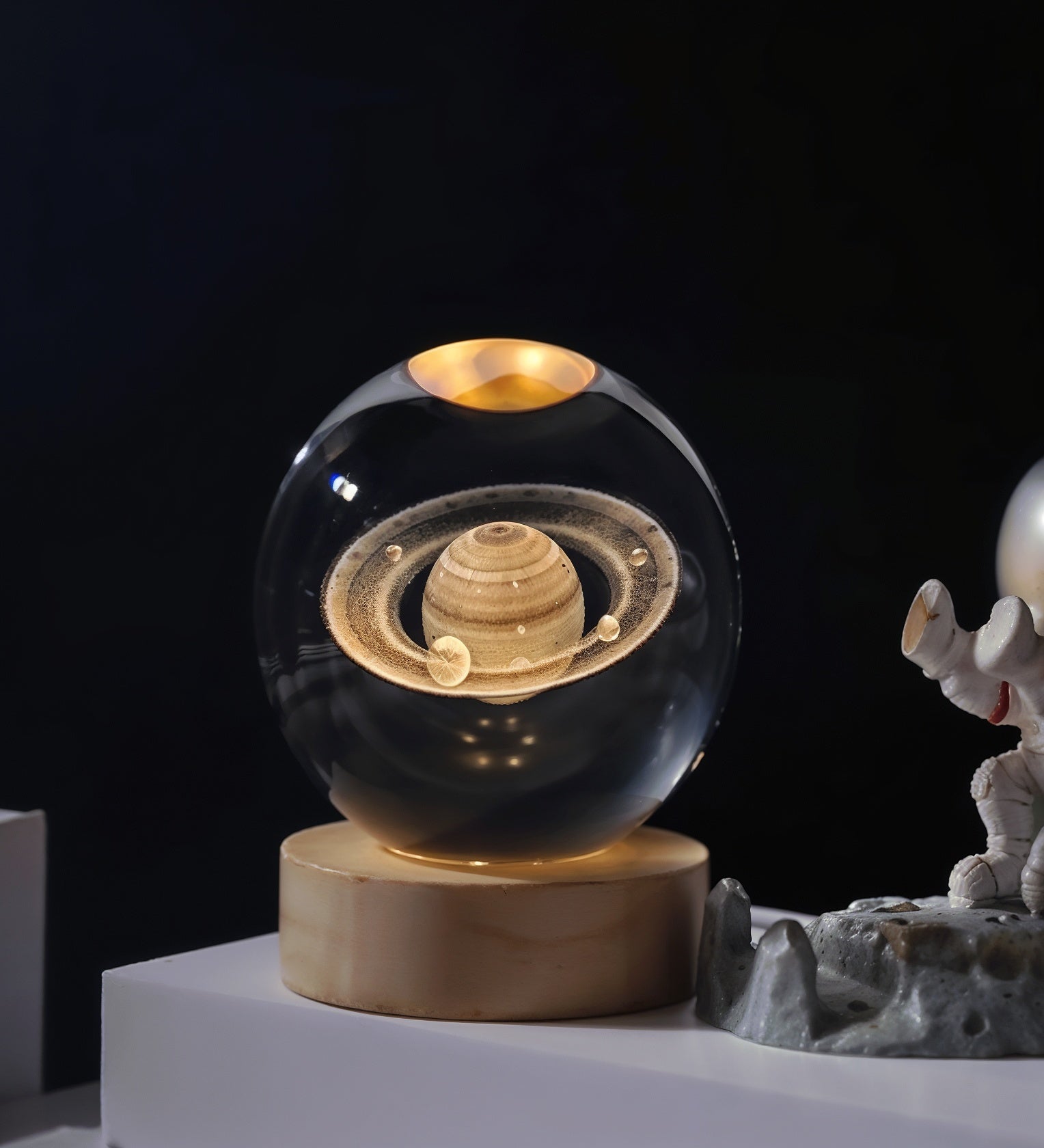 3D Saturn Crystal™ Ball Lamp
